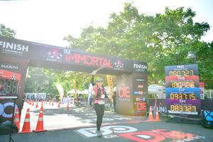 BIB: 060121, 8026, 083127
                            <button type="button" onclick="openModal(7047049)" class="btn btn-primary btn-sm float-right btn-popup" data-toggle="modal" data-target=".modal-high-quality">
                        <i class="fas fa-shopping-cart"></i> Add to Cart
                    </button>
                                            <button type="button" onclick="isThisMe(7047049, true)" class="btn btn-success btn-sm float-right btn-popup btn-isme hidden" data-toggle="tooltip" data-placement="bottom" title="นี่คือรูปของคุณใช่ไหม คลิกที่นี่เพื่อเอาเข้าอัลบั้ม">
                        <i class="fas fa-plus"></i> Add to album
                    </button>
                    <button type="button" onclick="isThisMe(7047049, false)" class="btn btn-warning btn-sm float-right btn-popup btn-isnotme hidden">
                        <i class="fas fa-ban"></i> Remove from album
                    </button>