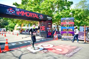 BIB: 065, 
                            <button type="button" onclick="openModal(7000061)" class="btn btn-primary btn-sm float-right btn-popup" data-toggle="modal" data-target=".modal-high-quality">
                        <i class="fas fa-shopping-cart"></i> Add to Cart
                    </button>
                                            <button type="button" onclick="isThisMe(7000061, true)" class="btn btn-success btn-sm float-right btn-popup btn-isme hidden" data-toggle="tooltip" data-placement="bottom" title="นี่คือรูปของคุณใช่ไหม คลิกที่นี่เพื่อเอาเข้าอัลบั้ม">
                        <i class="fas fa-plus"></i> Add to album
                    </button>
                    <button type="button" onclick="isThisMe(7000061, false)" class="btn btn-warning btn-sm float-right btn-popup btn-isnotme hidden">
                        <i class="fas fa-ban"></i> Remove from album
                    </button>