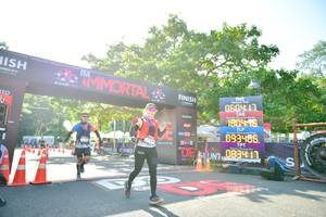 BIB: 0834
                            <button type="button" onclick="openModal(7046856)" class="btn btn-primary btn-sm float-right btn-popup" data-toggle="modal" data-target=".modal-high-quality">
                        <i class="fas fa-shopping-cart"></i> Add to Cart
                    </button>
                                            <button type="button" onclick="isThisMe(7046856, true)" class="btn btn-success btn-sm float-right btn-popup btn-isme hidden" data-toggle="tooltip" data-placement="bottom" title="นี่คือรูปของคุณใช่ไหม คลิกที่นี่เพื่อเอาเข้าอัลบั้ม">
                        <i class="fas fa-plus"></i> Add to album
                    </button>
                    <button type="button" onclick="isThisMe(7046856, false)" class="btn btn-warning btn-sm float-right btn-popup btn-isnotme hidden">
                        <i class="fas fa-ban"></i> Remove from album
                    </button>