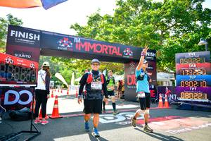 BIB: 85322, 0802
                            <button type="button" onclick="openModal(7045775)" class="btn btn-primary btn-sm float-right btn-popup" data-toggle="modal" data-target=".modal-high-quality">
                        <i class="fas fa-shopping-cart"></i> Add to Cart
                    </button>
                                            <button type="button" onclick="isThisMe(7045775, true)" class="btn btn-success btn-sm float-right btn-popup btn-isme hidden" data-toggle="tooltip" data-placement="bottom" title="นี่คือรูปของคุณใช่ไหม คลิกที่นี่เพื่อเอาเข้าอัลบั้ม">
                        <i class="fas fa-plus"></i> Add to album
                    </button>
                    <button type="button" onclick="isThisMe(7045775, false)" class="btn btn-warning btn-sm float-right btn-popup btn-isnotme hidden">
                        <i class="fas fa-ban"></i> Remove from album
                    </button>