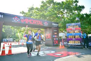 BIB: 060, 9608, 083
                            <button type="button" onclick="openModal(7046712)" class="btn btn-primary btn-sm float-right btn-popup" data-toggle="modal" data-target=".modal-high-quality">
                        <i class="fas fa-shopping-cart"></i> Add to Cart
                    </button>
                                            <button type="button" onclick="isThisMe(7046712, true)" class="btn btn-success btn-sm float-right btn-popup btn-isme hidden" data-toggle="tooltip" data-placement="bottom" title="นี่คือรูปของคุณใช่ไหม คลิกที่นี่เพื่อเอาเข้าอัลบั้ม">
                        <i class="fas fa-plus"></i> Add to album
                    </button>
                    <button type="button" onclick="isThisMe(7046712, false)" class="btn btn-warning btn-sm float-right btn-popup btn-isnotme hidden">
                        <i class="fas fa-ban"></i> Remove from album
                    </button>