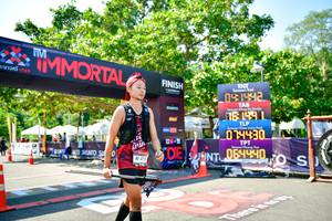 BIB: 04142, 1491, 4430, 064440
                            <button type="button" onclick="openModal(7045174)" class="btn btn-primary btn-sm float-right btn-popup" data-toggle="modal" data-target=".modal-high-quality">
                        <i class="fas fa-shopping-cart"></i> Add to Cart
                    </button>
                                            <button type="button" onclick="isThisMe(7045174, true)" class="btn btn-success btn-sm float-right btn-popup btn-isme hidden" data-toggle="tooltip" data-placement="bottom" title="นี่คือรูปของคุณใช่ไหม คลิกที่นี่เพื่อเอาเข้าอัลบั้ม">
                        <i class="fas fa-plus"></i> Add to album
                    </button>
                    <button type="button" onclick="isThisMe(7045174, false)" class="btn btn-warning btn-sm float-right btn-popup btn-isnotme hidden">
                        <i class="fas fa-ban"></i> Remove from album
                    </button>