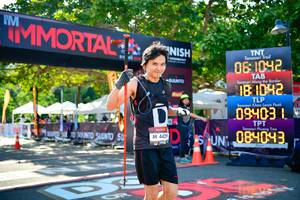 BIB: 1042, 084043, 4429
                            <button type="button" onclick="openModal(7047252)" class="btn btn-primary btn-sm float-right btn-popup" data-toggle="modal" data-target=".modal-high-quality">
                        <i class="fas fa-shopping-cart"></i> Add to Cart
                    </button>
                                            <button type="button" onclick="isThisMe(7047252, true)" class="btn btn-success btn-sm float-right btn-popup btn-isme hidden" data-toggle="tooltip" data-placement="bottom" title="นี่คือรูปของคุณใช่ไหม คลิกที่นี่เพื่อเอาเข้าอัลบั้ม">
                        <i class="fas fa-plus"></i> Add to album
                    </button>
                    <button type="button" onclick="isThisMe(7047252, false)" class="btn btn-warning btn-sm float-right btn-popup btn-isnotme hidden">
                        <i class="fas fa-ban"></i> Remove from album
                    </button>