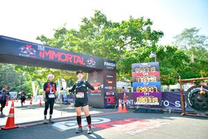 BIB: 090, 101, 719, 
                            <button type="button" onclick="openModal(7045947)" class="btn btn-primary btn-sm float-right btn-popup" data-toggle="modal" data-target=".modal-high-quality">
                        <i class="fas fa-shopping-cart"></i> Add to Cart
                    </button>
                                            <button type="button" onclick="isThisMe(7045947, true)" class="btn btn-success btn-sm float-right btn-popup btn-isme hidden" data-toggle="tooltip" data-placement="bottom" title="นี่คือรูปของคุณใช่ไหม คลิกที่นี่เพื่อเอาเข้าอัลบั้ม">
                        <i class="fas fa-plus"></i> Add to album
                    </button>
                    <button type="button" onclick="isThisMe(7045947, false)" class="btn btn-warning btn-sm float-right btn-popup btn-isnotme hidden">
                        <i class="fas fa-ban"></i> Remove from album
                    </button>