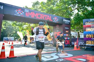 BIB: 060, 093, 4905
                            <button type="button" onclick="openModal(7046816)" class="btn btn-primary btn-sm float-right btn-popup" data-toggle="modal" data-target=".modal-high-quality">
                        <i class="fas fa-shopping-cart"></i> Add to Cart
                    </button>
                                            <button type="button" onclick="isThisMe(7046816, true)" class="btn btn-success btn-sm float-right btn-popup btn-isme hidden" data-toggle="tooltip" data-placement="bottom" title="นี่คือรูปของคุณใช่ไหม คลิกที่นี่เพื่อเอาเข้าอัลบั้ม">
                        <i class="fas fa-plus"></i> Add to album
                    </button>
                    <button type="button" onclick="isThisMe(7046816, false)" class="btn btn-warning btn-sm float-right btn-popup btn-isnotme hidden">
                        <i class="fas fa-ban"></i> Remove from album
                    </button>