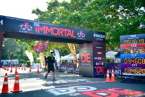 BIB: 0616, 094608, 084620
                            <button type="button" onclick="openModal(7047340)" class="btn btn-primary btn-sm float-right btn-popup" data-toggle="modal" data-target=".modal-high-quality">
                        <i class="fas fa-shopping-cart"></i> Add to Cart
                    </button>
                                            <button type="button" onclick="isThisMe(7047340, true)" class="btn btn-success btn-sm float-right btn-popup btn-isme hidden" data-toggle="tooltip" data-placement="bottom" title="นี่คือรูปของคุณใช่ไหม คลิกที่นี่เพื่อเอาเข้าอัลบั้ม">
                        <i class="fas fa-plus"></i> Add to album
                    </button>
                    <button type="button" onclick="isThisMe(7047340, false)" class="btn btn-warning btn-sm float-right btn-popup btn-isnotme hidden">
                        <i class="fas fa-ban"></i> Remove from album
                    </button>