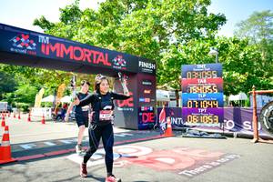 BIB: 5500, 15405, 1044
                            <button type="button" onclick="openModal(7001568)" class="btn btn-primary btn-sm float-right btn-popup" data-toggle="modal" data-target=".modal-high-quality">
                        <i class="fas fa-shopping-cart"></i> Add to Cart
                    </button>
                                            <button type="button" onclick="isThisMe(7001568, true)" class="btn btn-success btn-sm float-right btn-popup btn-isme hidden" data-toggle="tooltip" data-placement="bottom" title="นี่คือรูปของคุณใช่ไหม คลิกที่นี่เพื่อเอาเข้าอัลบั้ม">
                        <i class="fas fa-plus"></i> Add to album
                    </button>
                    <button type="button" onclick="isThisMe(7001568, false)" class="btn btn-warning btn-sm float-right btn-popup btn-isnotme hidden">
                        <i class="fas fa-ban"></i> Remove from album
                    </button>