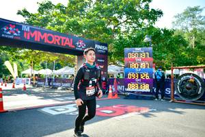 BIB: 093, 
                            <button type="button" onclick="openModal(7046702)" class="btn btn-primary btn-sm float-right btn-popup" data-toggle="modal" data-target=".modal-high-quality">
                        <i class="fas fa-shopping-cart"></i> Add to Cart
                    </button>
                                            <button type="button" onclick="isThisMe(7046702, true)" class="btn btn-success btn-sm float-right btn-popup btn-isme hidden" data-toggle="tooltip" data-placement="bottom" title="นี่คือรูปของคุณใช่ไหม คลิกที่นี่เพื่อเอาเข้าอัลบั้ม">
                        <i class="fas fa-plus"></i> Add to album
                    </button>
                    <button type="button" onclick="isThisMe(7046702, false)" class="btn btn-warning btn-sm float-right btn-popup btn-isnotme hidden">
                        <i class="fas fa-ban"></i> Remove from album
                    </button>