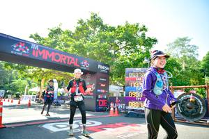 BIB: 090, 080
                            <button type="button" onclick="openModal(7045951)" class="btn btn-primary btn-sm float-right btn-popup" data-toggle="modal" data-target=".modal-high-quality">
                        <i class="fas fa-shopping-cart"></i> Add to Cart
                    </button>
                                            <button type="button" onclick="isThisMe(7045951, true)" class="btn btn-success btn-sm float-right btn-popup btn-isme hidden" data-toggle="tooltip" data-placement="bottom" title="นี่คือรูปของคุณใช่ไหม คลิกที่นี่เพื่อเอาเข้าอัลบั้ม">
                        <i class="fas fa-plus"></i> Add to album
                    </button>
                    <button type="button" onclick="isThisMe(7045951, false)" class="btn btn-warning btn-sm float-right btn-popup btn-isnotme hidden">
                        <i class="fas fa-ban"></i> Remove from album
                    </button>