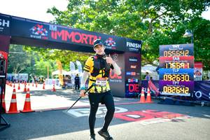 BIB: 642, 11969, 9260, 5000, 082642
                            <button type="button" onclick="openModal(7046407)" class="btn btn-primary btn-sm float-right btn-popup" data-toggle="modal" data-target=".modal-high-quality">
                        <i class="fas fa-shopping-cart"></i> Add to Cart
                    </button>
                                            <button type="button" onclick="isThisMe(7046407, true)" class="btn btn-success btn-sm float-right btn-popup btn-isme hidden" data-toggle="tooltip" data-placement="bottom" title="นี่คือรูปของคุณใช่ไหม คลิกที่นี่เพื่อเอาเข้าอัลบั้ม">
                        <i class="fas fa-plus"></i> Add to album
                    </button>
                    <button type="button" onclick="isThisMe(7046407, false)" class="btn btn-warning btn-sm float-right btn-popup btn-isnotme hidden">
                        <i class="fas fa-ban"></i> Remove from album
                    </button>