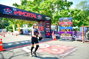 BIB: 212, 0610
                            <button type="button" onclick="openModal(7000662)" class="btn btn-primary btn-sm float-right btn-popup" data-toggle="modal" data-target=".modal-high-quality">
                        <i class="fas fa-shopping-cart"></i> Add to Cart
                    </button>
                                            <button type="button" onclick="isThisMe(7000662, true)" class="btn btn-success btn-sm float-right btn-popup btn-isme hidden" data-toggle="tooltip" data-placement="bottom" title="นี่คือรูปของคุณใช่ไหม คลิกที่นี่เพื่อเอาเข้าอัลบั้ม">
                        <i class="fas fa-plus"></i> Add to album
                    </button>
                    <button type="button" onclick="isThisMe(7000662, false)" class="btn btn-warning btn-sm float-right btn-popup btn-isnotme hidden">
                        <i class="fas fa-ban"></i> Remove from album
                    </button>