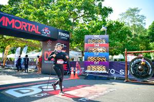 BIB: 052995, 6580, 1595
                            <button type="button" onclick="openModal(7045711)" class="btn btn-primary btn-sm float-right btn-popup" data-toggle="modal" data-target=".modal-high-quality">
                        <i class="fas fa-shopping-cart"></i> Add to Cart
                    </button>
                                            <button type="button" onclick="isThisMe(7045711, true)" class="btn btn-success btn-sm float-right btn-popup btn-isme hidden" data-toggle="tooltip" data-placement="bottom" title="นี่คือรูปของคุณใช่ไหม คลิกที่นี่เพื่อเอาเข้าอัลบั้ม">
                        <i class="fas fa-plus"></i> Add to album
                    </button>
                    <button type="button" onclick="isThisMe(7045711, false)" class="btn btn-warning btn-sm float-right btn-popup btn-isnotme hidden">
                        <i class="fas fa-ban"></i> Remove from album
                    </button>