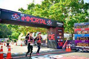 BIB: 1643, 07463, 6464
                            <button type="button" onclick="openModal(7045238)" class="btn btn-primary btn-sm float-right btn-popup" data-toggle="modal" data-target=".modal-high-quality">
                        <i class="fas fa-shopping-cart"></i> Add to Cart
                    </button>
                                            <button type="button" onclick="isThisMe(7045238, true)" class="btn btn-success btn-sm float-right btn-popup btn-isme hidden" data-toggle="tooltip" data-placement="bottom" title="นี่คือรูปของคุณใช่ไหม คลิกที่นี่เพื่อเอาเข้าอัลบั้ม">
                        <i class="fas fa-plus"></i> Add to album
                    </button>
                    <button type="button" onclick="isThisMe(7045238, false)" class="btn btn-warning btn-sm float-right btn-popup btn-isnotme hidden">
                        <i class="fas fa-ban"></i> Remove from album
                    </button>