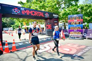 BIB: 1280, 15201, 0660
                            <button type="button" onclick="openModal(7000634)" class="btn btn-primary btn-sm float-right btn-popup" data-toggle="modal" data-target=".modal-high-quality">
                        <i class="fas fa-shopping-cart"></i> Add to Cart
                    </button>
                                            <button type="button" onclick="isThisMe(7000634, true)" class="btn btn-success btn-sm float-right btn-popup btn-isme hidden" data-toggle="tooltip" data-placement="bottom" title="นี่คือรูปของคุณใช่ไหม คลิกที่นี่เพื่อเอาเข้าอัลบั้ม">
                        <i class="fas fa-plus"></i> Add to album
                    </button>
                    <button type="button" onclick="isThisMe(7000634, false)" class="btn btn-warning btn-sm float-right btn-popup btn-isnotme hidden">
                        <i class="fas fa-ban"></i> Remove from album
                    </button>