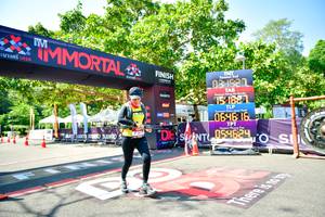 BIB: 1621, 1627, 0646, 350
                            <button type="button" onclick="openModal(6999604)" class="btn btn-primary btn-sm float-right btn-popup" data-toggle="modal" data-target=".modal-high-quality">
                        <i class="fas fa-shopping-cart"></i> Add to Cart
                    </button>
                                            <button type="button" onclick="isThisMe(6999604, true)" class="btn btn-success btn-sm float-right btn-popup btn-isme hidden" data-toggle="tooltip" data-placement="bottom" title="นี่คือรูปของคุณใช่ไหม คลิกที่นี่เพื่อเอาเข้าอัลบั้ม">
                        <i class="fas fa-plus"></i> Add to album
                    </button>
                    <button type="button" onclick="isThisMe(6999604, false)" class="btn btn-warning btn-sm float-right btn-popup btn-isnotme hidden">
                        <i class="fas fa-ban"></i> Remove from album
                    </button>