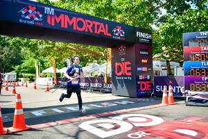 BIB: 0633, 053
                            <button type="button" onclick="openModal(6991684)" class="btn btn-primary btn-sm float-right btn-popup" data-toggle="modal" data-target=".modal-high-quality">
                        <i class="fas fa-shopping-cart"></i> Add to Cart
                    </button>
                                            <button type="button" onclick="isThisMe(6991684, true)" class="btn btn-success btn-sm float-right btn-popup btn-isme hidden" data-toggle="tooltip" data-placement="bottom" title="นี่คือรูปของคุณใช่ไหม คลิกที่นี่เพื่อเอาเข้าอัลบั้ม">
                        <i class="fas fa-plus"></i> Add to album
                    </button>
                    <button type="button" onclick="isThisMe(6991684, false)" class="btn btn-warning btn-sm float-right btn-popup btn-isnotme hidden">
                        <i class="fas fa-ban"></i> Remove from album
                    </button>