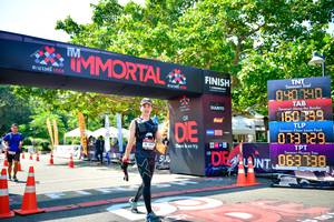 BIB: 040, 140, 160, 013129, 063138
                            <button type="button" onclick="openModal(7044937)" class="btn btn-primary btn-sm float-right btn-popup" data-toggle="modal" data-target=".modal-high-quality">
                        <i class="fas fa-shopping-cart"></i> Add to Cart
                    </button>
                                            <button type="button" onclick="isThisMe(7044937, true)" class="btn btn-success btn-sm float-right btn-popup btn-isme hidden" data-toggle="tooltip" data-placement="bottom" title="นี่คือรูปของคุณใช่ไหม คลิกที่นี่เพื่อเอาเข้าอัลบั้ม">
                        <i class="fas fa-plus"></i> Add to album
                    </button>
                    <button type="button" onclick="isThisMe(7044937, false)" class="btn btn-warning btn-sm float-right btn-popup btn-isnotme hidden">
                        <i class="fas fa-ban"></i> Remove from album
                    </button>