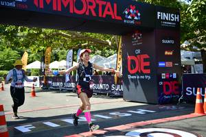 BIB: 013
                            <button type="button" onclick="openModal(6882458)" class="btn btn-primary btn-sm float-right btn-popup" data-toggle="modal" data-target=".modal-high-quality">
                        <i class="fas fa-shopping-cart"></i> Add to Cart
                    </button>
                                            <button type="button" onclick="isThisMe(6882458, true)" class="btn btn-success btn-sm float-right btn-popup btn-isme hidden" data-toggle="tooltip" data-placement="bottom" title="นี่คือรูปของคุณใช่ไหม คลิกที่นี่เพื่อเอาเข้าอัลบั้ม">
                        <i class="fas fa-plus"></i> Add to album
                    </button>
                    <button type="button" onclick="isThisMe(6882458, false)" class="btn btn-warning btn-sm float-right btn-popup btn-isnotme hidden">
                        <i class="fas fa-ban"></i> Remove from album
                    </button>