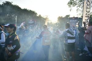 BIB: 1595
                            <button type="button" onclick="openModal(6871731)" class="btn btn-primary btn-sm float-right btn-popup" data-toggle="modal" data-target=".modal-high-quality">
                        <i class="fas fa-shopping-cart"></i> Add to Cart
                    </button>
                                            <button type="button" onclick="isThisMe(6871731, true)" class="btn btn-success btn-sm float-right btn-popup btn-isme hidden" data-toggle="tooltip" data-placement="bottom" title="นี่คือรูปของคุณใช่ไหม คลิกที่นี่เพื่อเอาเข้าอัลบั้ม">
                        <i class="fas fa-plus"></i> Add to album
                    </button>
                    <button type="button" onclick="isThisMe(6871731, false)" class="btn btn-warning btn-sm float-right btn-popup btn-isnotme hidden">
                        <i class="fas fa-ban"></i> Remove from album
                    </button>