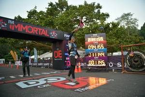 BIB: 551
                            <button type="button" onclick="openModal(6913144)" class="btn btn-primary btn-sm float-right btn-popup" data-toggle="modal" data-target=".modal-high-quality">
                        <i class="fas fa-shopping-cart"></i> Add to Cart
                    </button>
                                            <button type="button" onclick="isThisMe(6913144, true)" class="btn btn-success btn-sm float-right btn-popup btn-isme hidden" data-toggle="tooltip" data-placement="bottom" title="นี่คือรูปของคุณใช่ไหม คลิกที่นี่เพื่อเอาเข้าอัลบั้ม">
                        <i class="fas fa-plus"></i> Add to album
                    </button>
                    <button type="button" onclick="isThisMe(6913144, false)" class="btn btn-warning btn-sm float-right btn-popup btn-isnotme hidden">
                        <i class="fas fa-ban"></i> Remove from album
                    </button>