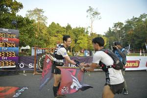 BIB: 20149, 3133, 3134
                            <button type="button" onclick="openModal(6870724)" class="btn btn-primary btn-sm float-right btn-popup" data-toggle="modal" data-target=".modal-high-quality">
                        <i class="fas fa-shopping-cart"></i> Add to Cart
                    </button>
                                            <button type="button" onclick="isThisMe(6870724, true)" class="btn btn-success btn-sm float-right btn-popup btn-isme hidden" data-toggle="tooltip" data-placement="bottom" title="นี่คือรูปของคุณใช่ไหม คลิกที่นี่เพื่อเอาเข้าอัลบั้ม">
                        <i class="fas fa-plus"></i> Add to album
                    </button>
                    <button type="button" onclick="isThisMe(6870724, false)" class="btn btn-warning btn-sm float-right btn-popup btn-isnotme hidden">
                        <i class="fas fa-ban"></i> Remove from album
                    </button>