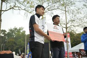 BIB: 
                            <button type="button" onclick="openModal(6868891)" class="btn btn-primary btn-sm float-right btn-popup" data-toggle="modal" data-target=".modal-high-quality">
                        <i class="fas fa-shopping-cart"></i> Add to Cart
                    </button>
                                            <button type="button" onclick="isThisMe(6868891, true)" class="btn btn-success btn-sm float-right btn-popup btn-isme hidden" data-toggle="tooltip" data-placement="bottom" title="นี่คือรูปของคุณใช่ไหม คลิกที่นี่เพื่อเอาเข้าอัลบั้ม">
                        <i class="fas fa-plus"></i> Add to album
                    </button>
                    <button type="button" onclick="isThisMe(6868891, false)" class="btn btn-warning btn-sm float-right btn-popup btn-isnotme hidden">
                        <i class="fas fa-ban"></i> Remove from album
                    </button>