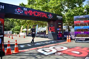 BIB: 0609420, 05095
                            <button type="button" onclick="openModal(6879961)" class="btn btn-primary btn-sm float-right btn-popup" data-toggle="modal" data-target=".modal-high-quality">
                        <i class="fas fa-shopping-cart"></i> Add to Cart
                    </button>
                                            <button type="button" onclick="isThisMe(6879961, true)" class="btn btn-success btn-sm float-right btn-popup btn-isme hidden" data-toggle="tooltip" data-placement="bottom" title="นี่คือรูปของคุณใช่ไหม คลิกที่นี่เพื่อเอาเข้าอัลบั้ม">
                        <i class="fas fa-plus"></i> Add to album
                    </button>
                    <button type="button" onclick="isThisMe(6879961, false)" class="btn btn-warning btn-sm float-right btn-popup btn-isnotme hidden">
                        <i class="fas fa-ban"></i> Remove from album
                    </button>