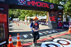 BIB: 2019, 2741
                            <button type="button" onclick="openModal(6876203)" class="btn btn-primary btn-sm float-right btn-popup" data-toggle="modal" data-target=".modal-high-quality">
                        <i class="fas fa-shopping-cart"></i> Add to Cart
                    </button>
                                            <button type="button" onclick="isThisMe(6876203, true)" class="btn btn-success btn-sm float-right btn-popup btn-isme hidden" data-toggle="tooltip" data-placement="bottom" title="นี่คือรูปของคุณใช่ไหม คลิกที่นี่เพื่อเอาเข้าอัลบั้ม">
                        <i class="fas fa-plus"></i> Add to album
                    </button>
                    <button type="button" onclick="isThisMe(6876203, false)" class="btn btn-warning btn-sm float-right btn-popup btn-isnotme hidden">
                        <i class="fas fa-ban"></i> Remove from album
                    </button>