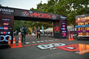 BIB: 094, 138
                            <button type="button" onclick="openModal(6913011)" class="btn btn-primary btn-sm float-right btn-popup" data-toggle="modal" data-target=".modal-high-quality">
                        <i class="fas fa-shopping-cart"></i> Add to Cart
                    </button>
                                            <button type="button" onclick="isThisMe(6913011, true)" class="btn btn-success btn-sm float-right btn-popup btn-isme hidden" data-toggle="tooltip" data-placement="bottom" title="นี่คือรูปของคุณใช่ไหม คลิกที่นี่เพื่อเอาเข้าอัลบั้ม">
                        <i class="fas fa-plus"></i> Add to album
                    </button>
                    <button type="button" onclick="isThisMe(6913011, false)" class="btn btn-warning btn-sm float-right btn-popup btn-isnotme hidden">
                        <i class="fas fa-ban"></i> Remove from album
                    </button>