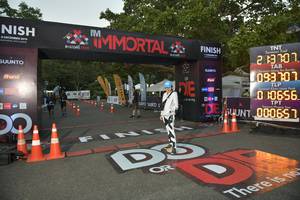 BIB: 13101, 10656, 00657
                            <button type="button" onclick="openModal(6868847)" class="btn btn-primary btn-sm float-right btn-popup" data-toggle="modal" data-target=".modal-high-quality">
                        <i class="fas fa-shopping-cart"></i> Add to Cart
                    </button>
                                            <button type="button" onclick="isThisMe(6868847, true)" class="btn btn-success btn-sm float-right btn-popup btn-isme hidden" data-toggle="tooltip" data-placement="bottom" title="นี่คือรูปของคุณใช่ไหม คลิกที่นี่เพื่อเอาเข้าอัลบั้ม">
                        <i class="fas fa-plus"></i> Add to album
                    </button>
                    <button type="button" onclick="isThisMe(6868847, false)" class="btn btn-warning btn-sm float-right btn-popup btn-isnotme hidden">
                        <i class="fas fa-ban"></i> Remove from album
                    </button>