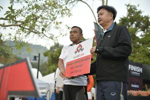 BIB: 
                            <button type="button" onclick="openModal(6868903)" class="btn btn-primary btn-sm float-right btn-popup" data-toggle="modal" data-target=".modal-high-quality">
                        <i class="fas fa-shopping-cart"></i> Add to Cart
                    </button>
                                            <button type="button" onclick="isThisMe(6868903, true)" class="btn btn-success btn-sm float-right btn-popup btn-isme hidden" data-toggle="tooltip" data-placement="bottom" title="นี่คือรูปของคุณใช่ไหม คลิกที่นี่เพื่อเอาเข้าอัลบั้ม">
                        <i class="fas fa-plus"></i> Add to album
                    </button>
                    <button type="button" onclick="isThisMe(6868903, false)" class="btn btn-warning btn-sm float-right btn-popup btn-isnotme hidden">
                        <i class="fas fa-ban"></i> Remove from album
                    </button>