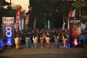 BIB: 
                            <button type="button" onclick="openModal(7051881)" class="btn btn-primary btn-sm float-right btn-popup" data-toggle="modal" data-target=".modal-high-quality">
                        <i class="fas fa-shopping-cart"></i> Add to Cart
                    </button>
                                            <button type="button" onclick="isThisMe(7051881, true)" class="btn btn-success btn-sm float-right btn-popup btn-isme hidden" data-toggle="tooltip" data-placement="bottom" title="นี่คือรูปของคุณใช่ไหม คลิกที่นี่เพื่อเอาเข้าอัลบั้ม">
                        <i class="fas fa-plus"></i> Add to album
                    </button>
                    <button type="button" onclick="isThisMe(7051881, false)" class="btn btn-warning btn-sm float-right btn-popup btn-isnotme hidden">
                        <i class="fas fa-ban"></i> Remove from album
                    </button>