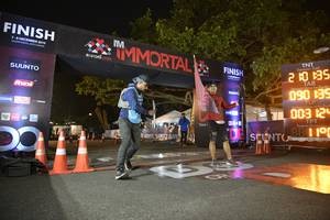 BIB: 135, 060
                            <button type="button" onclick="openModal(7051773)" class="btn btn-primary btn-sm float-right btn-popup" data-toggle="modal" data-target=".modal-high-quality">
                        <i class="fas fa-shopping-cart"></i> Add to Cart
                    </button>
                                            <button type="button" onclick="isThisMe(7051773, true)" class="btn btn-success btn-sm float-right btn-popup btn-isme hidden" data-toggle="tooltip" data-placement="bottom" title="นี่คือรูปของคุณใช่ไหม คลิกที่นี่เพื่อเอาเข้าอัลบั้ม">
                        <i class="fas fa-plus"></i> Add to album
                    </button>
                    <button type="button" onclick="isThisMe(7051773, false)" class="btn btn-warning btn-sm float-right btn-popup btn-isnotme hidden">
                        <i class="fas fa-ban"></i> Remove from album
                    </button>