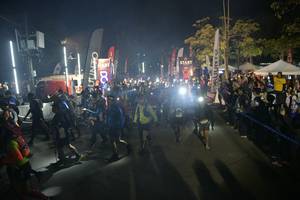 BIB: 
                            <button type="button" onclick="openModal(7051725)" class="btn btn-primary btn-sm float-right btn-popup" data-toggle="modal" data-target=".modal-high-quality">
                        <i class="fas fa-shopping-cart"></i> Add to Cart
                    </button>
                                            <button type="button" onclick="isThisMe(7051725, true)" class="btn btn-success btn-sm float-right btn-popup btn-isme hidden" data-toggle="tooltip" data-placement="bottom" title="นี่คือรูปของคุณใช่ไหม คลิกที่นี่เพื่อเอาเข้าอัลบั้ม">
                        <i class="fas fa-plus"></i> Add to album
                    </button>
                    <button type="button" onclick="isThisMe(7051725, false)" class="btn btn-warning btn-sm float-right btn-popup btn-isnotme hidden">
                        <i class="fas fa-ban"></i> Remove from album
                    </button>