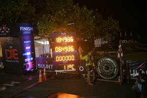 BIB: 404062, 184936, 064936, 000000
                            <button type="button" onclick="openModal(7051540)" class="btn btn-primary btn-sm float-right btn-popup" data-toggle="modal" data-target=".modal-high-quality">
                        <i class="fas fa-shopping-cart"></i> Add to Cart
                    </button>
                                            <button type="button" onclick="isThisMe(7051540, true)" class="btn btn-success btn-sm float-right btn-popup btn-isme hidden" data-toggle="tooltip" data-placement="bottom" title="นี่คือรูปของคุณใช่ไหม คลิกที่นี่เพื่อเอาเข้าอัลบั้ม">
                        <i class="fas fa-plus"></i> Add to album
                    </button>
                    <button type="button" onclick="isThisMe(7051540, false)" class="btn btn-warning btn-sm float-right btn-popup btn-isnotme hidden">
                        <i class="fas fa-ban"></i> Remove from album
                    </button>