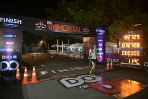 BIB: 192729, 822, 000000
                            <button type="button" onclick="openModal(7051588)" class="btn btn-primary btn-sm float-right btn-popup" data-toggle="modal" data-target=".modal-high-quality">
                        <i class="fas fa-shopping-cart"></i> Add to Cart
                    </button>
                                            <button type="button" onclick="isThisMe(7051588, true)" class="btn btn-success btn-sm float-right btn-popup btn-isme hidden" data-toggle="tooltip" data-placement="bottom" title="นี่คือรูปของคุณใช่ไหม คลิกที่นี่เพื่อเอาเข้าอัลบั้ม">
                        <i class="fas fa-plus"></i> Add to album
                    </button>
                    <button type="button" onclick="isThisMe(7051588, false)" class="btn btn-warning btn-sm float-right btn-popup btn-isnotme hidden">
                        <i class="fas fa-ban"></i> Remove from album
                    </button>