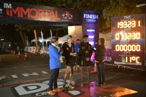 BIB: 19323, 000000
                            <button type="button" onclick="openModal(7051625)" class="btn btn-primary btn-sm float-right btn-popup" data-toggle="modal" data-target=".modal-high-quality">
                        <i class="fas fa-shopping-cart"></i> Add to Cart
                    </button>
                                            <button type="button" onclick="isThisMe(7051625, true)" class="btn btn-success btn-sm float-right btn-popup btn-isme hidden" data-toggle="tooltip" data-placement="bottom" title="นี่คือรูปของคุณใช่ไหม คลิกที่นี่เพื่อเอาเข้าอัลบั้ม">
                        <i class="fas fa-plus"></i> Add to album
                    </button>
                    <button type="button" onclick="isThisMe(7051625, false)" class="btn btn-warning btn-sm float-right btn-popup btn-isnotme hidden">
                        <i class="fas fa-ban"></i> Remove from album
                    </button>