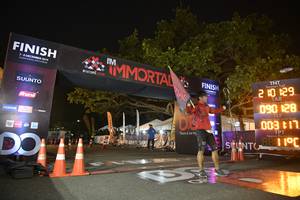 BIB: 129, 090
                            <button type="button" onclick="openModal(7051767)" class="btn btn-primary btn-sm float-right btn-popup" data-toggle="modal" data-target=".modal-high-quality">
                        <i class="fas fa-shopping-cart"></i> Add to Cart
                    </button>
                                            <button type="button" onclick="isThisMe(7051767, true)" class="btn btn-success btn-sm float-right btn-popup btn-isme hidden" data-toggle="tooltip" data-placement="bottom" title="นี่คือรูปของคุณใช่ไหม คลิกที่นี่เพื่อเอาเข้าอัลบั้ม">
                        <i class="fas fa-plus"></i> Add to album
                    </button>
                    <button type="button" onclick="isThisMe(7051767, false)" class="btn btn-warning btn-sm float-right btn-popup btn-isnotme hidden">
                        <i class="fas fa-ban"></i> Remove from album
                    </button>