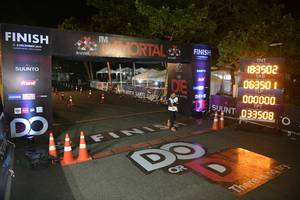 BIB: 183502, 06350, 000000, 033508
                            <button type="button" onclick="openModal(7051480)" class="btn btn-primary btn-sm float-right btn-popup" data-toggle="modal" data-target=".modal-high-quality">
                        <i class="fas fa-shopping-cart"></i> Add to Cart
                    </button>
                                            <button type="button" onclick="isThisMe(7051480, true)" class="btn btn-success btn-sm float-right btn-popup btn-isme hidden" data-toggle="tooltip" data-placement="bottom" title="นี่คือรูปของคุณใช่ไหม คลิกที่นี่เพื่อเอาเข้าอัลบั้ม">
                        <i class="fas fa-plus"></i> Add to album
                    </button>
                    <button type="button" onclick="isThisMe(7051480, false)" class="btn btn-warning btn-sm float-right btn-popup btn-isnotme hidden">
                        <i class="fas fa-ban"></i> Remove from album
                    </button>