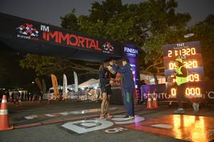 BIB: 1320
                            <button type="button" onclick="openModal(7051836)" class="btn btn-primary btn-sm float-right btn-popup" data-toggle="modal" data-target=".modal-high-quality">
                        <i class="fas fa-shopping-cart"></i> Add to Cart
                    </button>
                                            <button type="button" onclick="isThisMe(7051836, true)" class="btn btn-success btn-sm float-right btn-popup btn-isme hidden" data-toggle="tooltip" data-placement="bottom" title="นี่คือรูปของคุณใช่ไหม คลิกที่นี่เพื่อเอาเข้าอัลบั้ม">
                        <i class="fas fa-plus"></i> Add to album
                    </button>
                    <button type="button" onclick="isThisMe(7051836, false)" class="btn btn-warning btn-sm float-right btn-popup btn-isnotme hidden">
                        <i class="fas fa-ban"></i> Remove from album
                    </button>