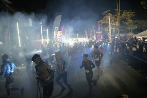 BIB: 
                            <button type="button" onclick="openModal(7051688)" class="btn btn-primary btn-sm float-right btn-popup" data-toggle="modal" data-target=".modal-high-quality">
                        <i class="fas fa-shopping-cart"></i> Add to Cart
                    </button>
                                            <button type="button" onclick="isThisMe(7051688, true)" class="btn btn-success btn-sm float-right btn-popup btn-isme hidden" data-toggle="tooltip" data-placement="bottom" title="นี่คือรูปของคุณใช่ไหม คลิกที่นี่เพื่อเอาเข้าอัลบั้ม">
                        <i class="fas fa-plus"></i> Add to album
                    </button>
                    <button type="button" onclick="isThisMe(7051688, false)" class="btn btn-warning btn-sm float-right btn-popup btn-isnotme hidden">
                        <i class="fas fa-ban"></i> Remove from album
                    </button>