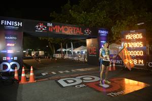 BIB: 192806, 00000
                            <button type="button" onclick="openModal(7051599)" class="btn btn-primary btn-sm float-right btn-popup" data-toggle="modal" data-target=".modal-high-quality">
                        <i class="fas fa-shopping-cart"></i> Add to Cart
                    </button>
                                            <button type="button" onclick="isThisMe(7051599, true)" class="btn btn-success btn-sm float-right btn-popup btn-isme hidden" data-toggle="tooltip" data-placement="bottom" title="นี่คือรูปของคุณใช่ไหม คลิกที่นี่เพื่อเอาเข้าอัลบั้ม">
                        <i class="fas fa-plus"></i> Add to album
                    </button>
                    <button type="button" onclick="isThisMe(7051599, false)" class="btn btn-warning btn-sm float-right btn-popup btn-isnotme hidden">
                        <i class="fas fa-ban"></i> Remove from album
                    </button>