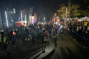 BIB: 
                            <button type="button" onclick="openModal(7051727)" class="btn btn-primary btn-sm float-right btn-popup" data-toggle="modal" data-target=".modal-high-quality">
                        <i class="fas fa-shopping-cart"></i> Add to Cart
                    </button>
                                            <button type="button" onclick="isThisMe(7051727, true)" class="btn btn-success btn-sm float-right btn-popup btn-isme hidden" data-toggle="tooltip" data-placement="bottom" title="นี่คือรูปของคุณใช่ไหม คลิกที่นี่เพื่อเอาเข้าอัลบั้ม">
                        <i class="fas fa-plus"></i> Add to album
                    </button>
                    <button type="button" onclick="isThisMe(7051727, false)" class="btn btn-warning btn-sm float-right btn-popup btn-isnotme hidden">
                        <i class="fas fa-ban"></i> Remove from album
                    </button>