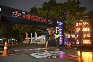 BIB: 041, 1324, 323, 000
                            <button type="button" onclick="openModal(7051843)" class="btn btn-primary btn-sm float-right btn-popup" data-toggle="modal" data-target=".modal-high-quality">
                        <i class="fas fa-shopping-cart"></i> Add to Cart
                    </button>
                                            <button type="button" onclick="isThisMe(7051843, true)" class="btn btn-success btn-sm float-right btn-popup btn-isme hidden" data-toggle="tooltip" data-placement="bottom" title="นี่คือรูปของคุณใช่ไหม คลิกที่นี่เพื่อเอาเข้าอัลบั้ม">
                        <i class="fas fa-plus"></i> Add to album
                    </button>
                    <button type="button" onclick="isThisMe(7051843, false)" class="btn btn-warning btn-sm float-right btn-popup btn-isnotme hidden">
                        <i class="fas fa-ban"></i> Remove from album
                    </button>