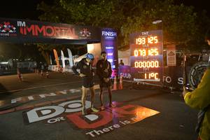 BIB: 193, 125, 013, 000000
                            <button type="button" onclick="openModal(7051622)" class="btn btn-primary btn-sm float-right btn-popup" data-toggle="modal" data-target=".modal-high-quality">
                        <i class="fas fa-shopping-cart"></i> Add to Cart
                    </button>
                                            <button type="button" onclick="isThisMe(7051622, true)" class="btn btn-success btn-sm float-right btn-popup btn-isme hidden" data-toggle="tooltip" data-placement="bottom" title="นี่คือรูปของคุณใช่ไหม คลิกที่นี่เพื่อเอาเข้าอัลบั้ม">
                        <i class="fas fa-plus"></i> Add to album
                    </button>
                    <button type="button" onclick="isThisMe(7051622, false)" class="btn btn-warning btn-sm float-right btn-popup btn-isnotme hidden">
                        <i class="fas fa-ban"></i> Remove from album
                    </button>