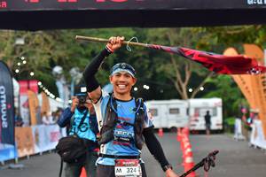 BIB: 324
                            <button type="button" onclick="openModal(6852681)" class="btn btn-primary btn-sm float-right btn-popup" data-toggle="modal" data-target=".modal-high-quality">
                        <i class="fas fa-shopping-cart"></i> Add to Cart
                    </button>
                                            <button type="button" onclick="isThisMe(6852681, true)" class="btn btn-success btn-sm float-right btn-popup btn-isme hidden" data-toggle="tooltip" data-placement="bottom" title="นี่คือรูปของคุณใช่ไหม คลิกที่นี่เพื่อเอาเข้าอัลบั้ม">
                        <i class="fas fa-plus"></i> Add to album
                    </button>
                    <button type="button" onclick="isThisMe(6852681, false)" class="btn btn-warning btn-sm float-right btn-popup btn-isnotme hidden">
                        <i class="fas fa-ban"></i> Remove from album
                    </button>