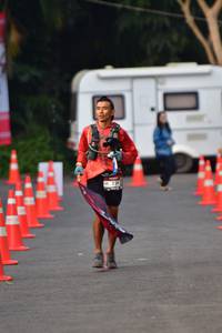 BIB: 239
                            <button type="button" onclick="openModal(6852767)" class="btn btn-primary btn-sm float-right btn-popup" data-toggle="modal" data-target=".modal-high-quality">
                        <i class="fas fa-shopping-cart"></i> Add to Cart
                    </button>
                                            <button type="button" onclick="isThisMe(6852767, true)" class="btn btn-success btn-sm float-right btn-popup btn-isme hidden" data-toggle="tooltip" data-placement="bottom" title="นี่คือรูปของคุณใช่ไหม คลิกที่นี่เพื่อเอาเข้าอัลบั้ม">
                        <i class="fas fa-plus"></i> Add to album
                    </button>
                    <button type="button" onclick="isThisMe(6852767, false)" class="btn btn-warning btn-sm float-right btn-popup btn-isnotme hidden">
                        <i class="fas fa-ban"></i> Remove from album
                    </button>