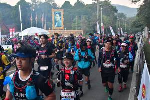 BIB: 2819, 2105, 2791, 
                            <button type="button" onclick="openModal(6852469)" class="btn btn-primary btn-sm float-right btn-popup" data-toggle="modal" data-target=".modal-high-quality">
                        <i class="fas fa-shopping-cart"></i> Add to Cart
                    </button>
                                            <button type="button" onclick="isThisMe(6852469, true)" class="btn btn-success btn-sm float-right btn-popup btn-isme hidden" data-toggle="tooltip" data-placement="bottom" title="นี่คือรูปของคุณใช่ไหม คลิกที่นี่เพื่อเอาเข้าอัลบั้ม">
                        <i class="fas fa-plus"></i> Add to album
                    </button>
                    <button type="button" onclick="isThisMe(6852469, false)" class="btn btn-warning btn-sm float-right btn-popup btn-isnotme hidden">
                        <i class="fas fa-ban"></i> Remove from album
                    </button>