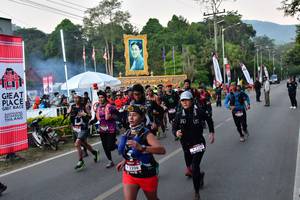 BIB: 2206
                            <button type="button" onclick="openModal(6852250)" class="btn btn-primary btn-sm float-right btn-popup" data-toggle="modal" data-target=".modal-high-quality">
                        <i class="fas fa-shopping-cart"></i> Add to Cart
                    </button>
                                            <button type="button" onclick="isThisMe(6852250, true)" class="btn btn-success btn-sm float-right btn-popup btn-isme hidden" data-toggle="tooltip" data-placement="bottom" title="นี่คือรูปของคุณใช่ไหม คลิกที่นี่เพื่อเอาเข้าอัลบั้ม">
                        <i class="fas fa-plus"></i> Add to album
                    </button>
                    <button type="button" onclick="isThisMe(6852250, false)" class="btn btn-warning btn-sm float-right btn-popup btn-isnotme hidden">
                        <i class="fas fa-ban"></i> Remove from album
                    </button>