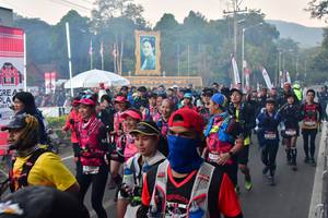 BIB: 
                            <button type="button" onclick="openModal(6852413)" class="btn btn-primary btn-sm float-right btn-popup" data-toggle="modal" data-target=".modal-high-quality">
                        <i class="fas fa-shopping-cart"></i> Add to Cart
                    </button>
                                            <button type="button" onclick="isThisMe(6852413, true)" class="btn btn-success btn-sm float-right btn-popup btn-isme hidden" data-toggle="tooltip" data-placement="bottom" title="นี่คือรูปของคุณใช่ไหม คลิกที่นี่เพื่อเอาเข้าอัลบั้ม">
                        <i class="fas fa-plus"></i> Add to album
                    </button>
                    <button type="button" onclick="isThisMe(6852413, false)" class="btn btn-warning btn-sm float-right btn-popup btn-isnotme hidden">
                        <i class="fas fa-ban"></i> Remove from album
                    </button>